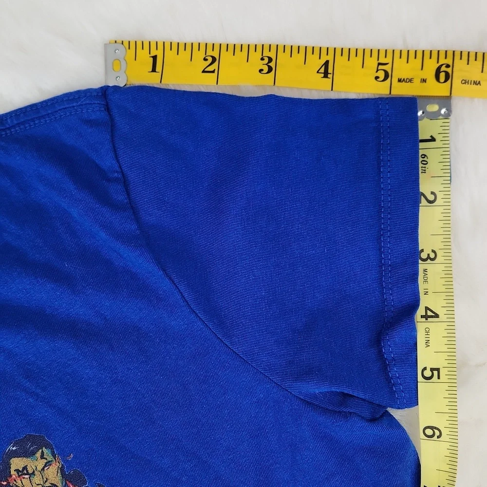 MARVEL Graphic Ladies Crew Neck Tee Size M
